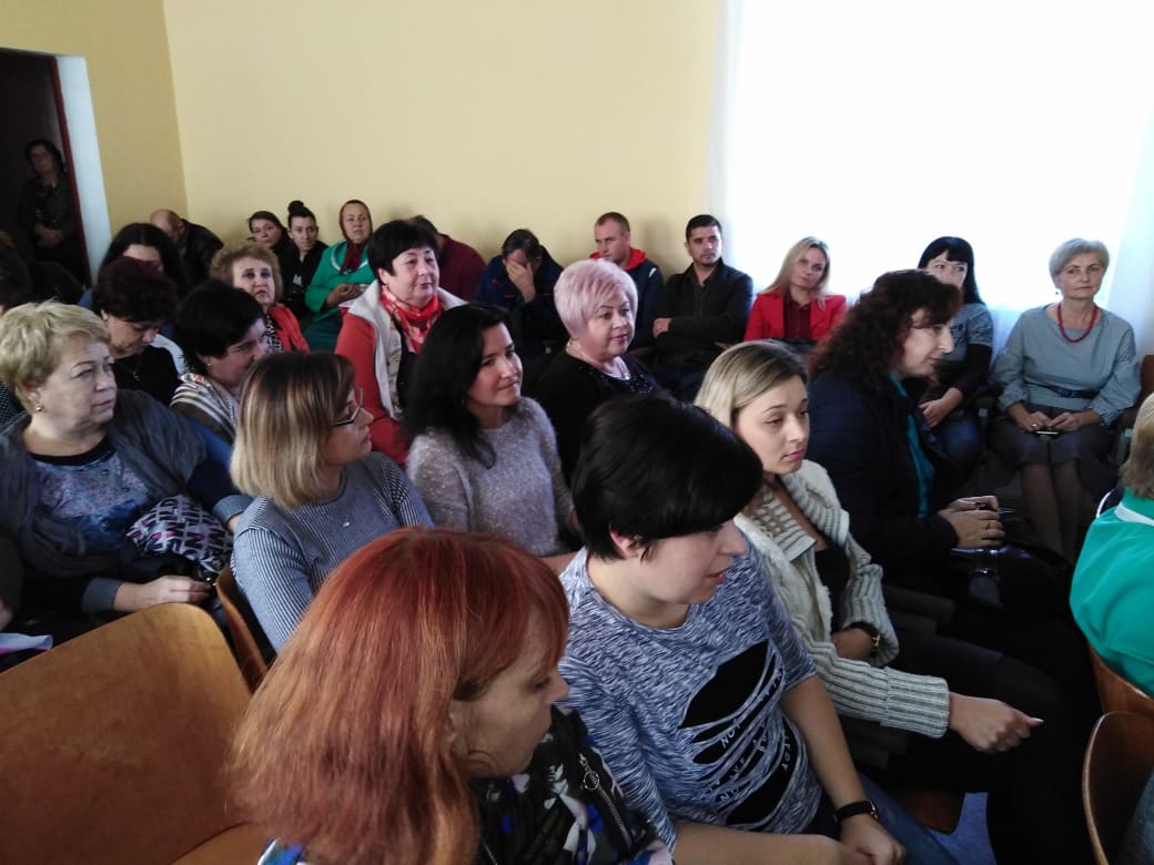 Кандидати на посади директорів комунальних закладів освіти ознайомлюються з закладами