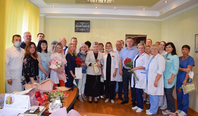 Сергій Свисталюк привітав медиків з професійним святом 