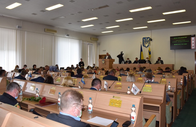 Депутати обрали керівників п’яти комунальних підприємств та одного закладу 