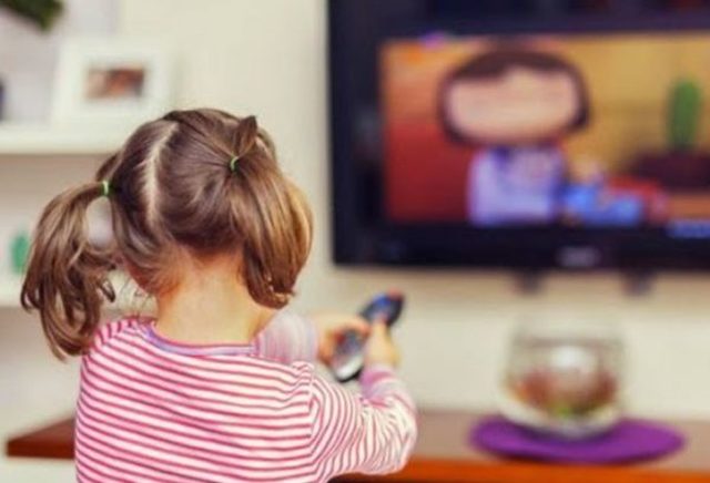 Дитячий телеконтент – українською: в облраді підготували звернення щодо ситуації з медійним продуктом для дітей