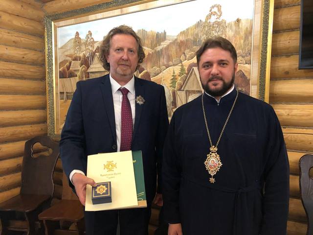 Директора «Рівнекниги» Олександра Савчука відзначила Православна церква України