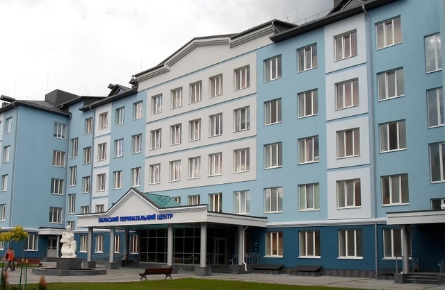Перинатальний центр приймає жінок з усієї України 