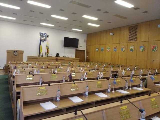 13-а сесія Рівненської обласної ради 8 скликання розпочала роботу