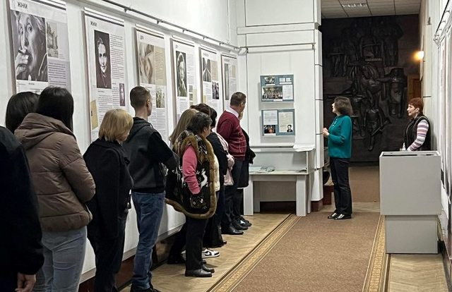 У Міжнародний день визволення в’язнів нацистських концтаборів краєзнавчий музей презентував нову виставку