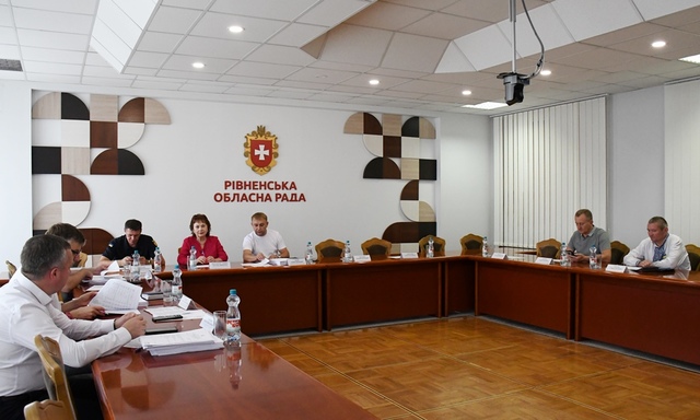 Депутати погодили фінплани для медичних підприємств області