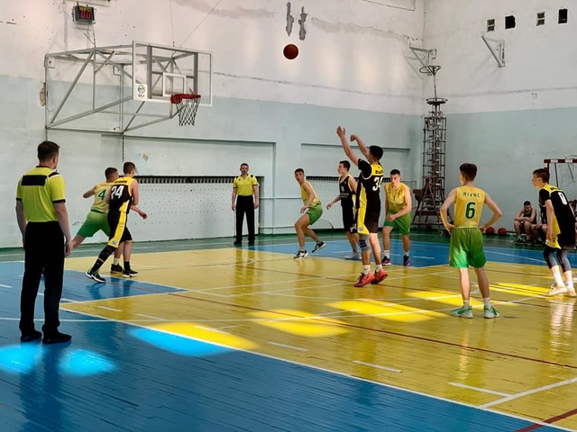 Рівненщина вийшла у фінал чотирьох Всеукраїнської юнацької баскетбольної ліги серед юнаків 