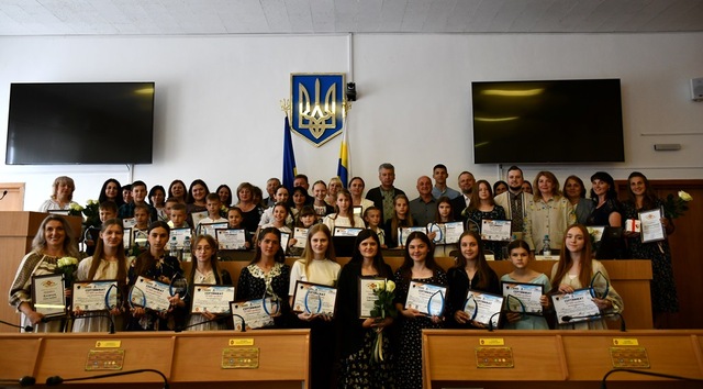 На Рівненщині нагородили переможців обласної олімпіади юних знавців Біблії 