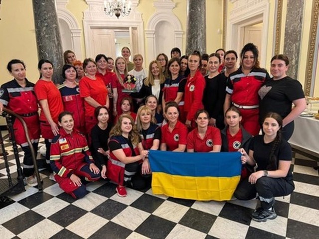 Парамедикині з Рівненщини вдосконалювали знання та навички у польських колег