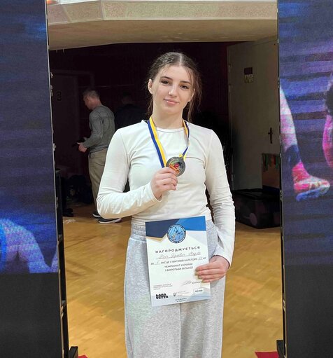 Спортсменка з Рівненщини стала срібною призеркою Чемпіонату України з вільної боротьби