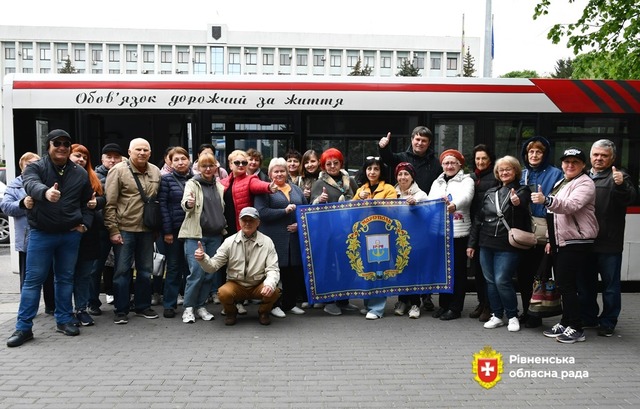 Маріупольці з Рівного вирушили до Луцька на екскурсію