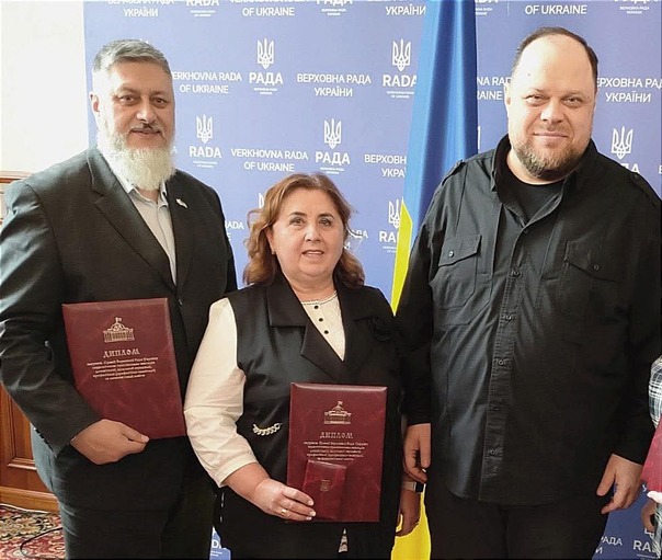 Педагогів Рівненщини відзначили за внесок у розвиток освіти і науки