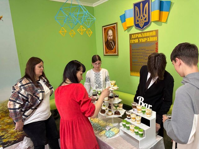 Учні обласного ліцею передали допомогу для ЗСУ