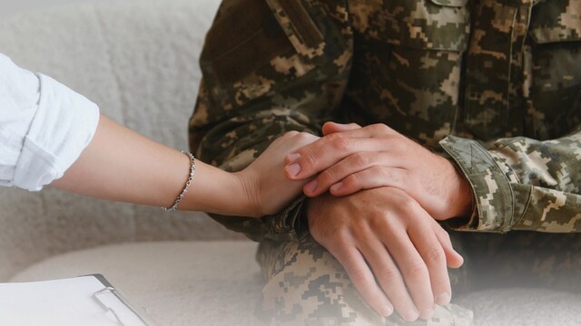 Корекцію рубцевих змін шкіри у захисників та захисниць оплачуватиме держава