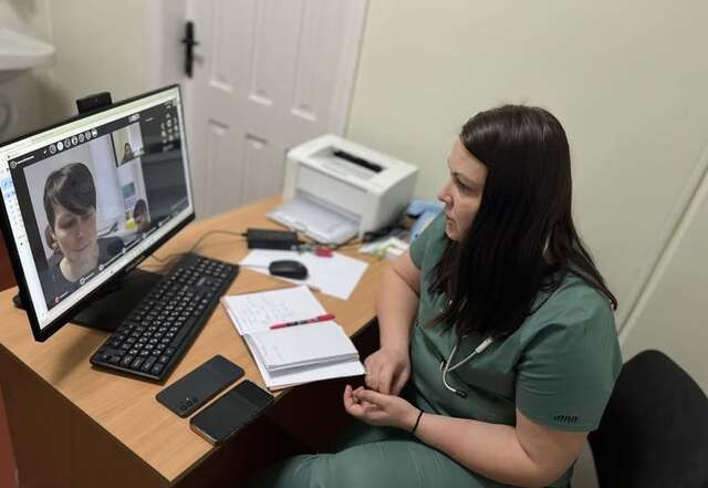 Першу телемедичну консультацію провели в обласній дитячій лікарні