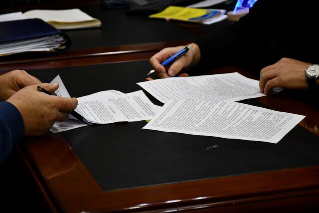 Андрій Карауш підписав контракти з нещодавно призначеними керівниками